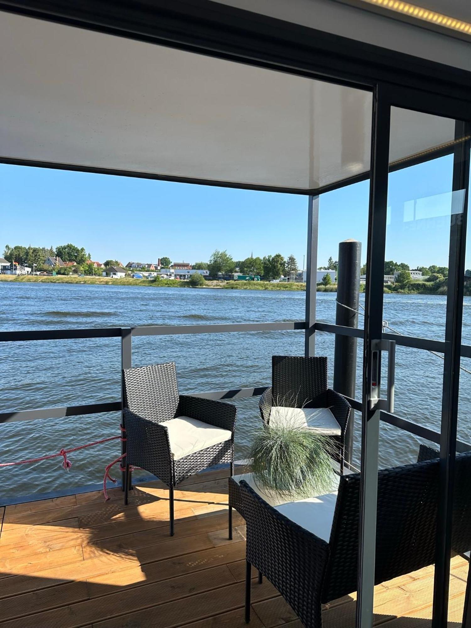 Apartament Premium Hausboot Trave Traum Lubeka Zewnętrze zdjęcie