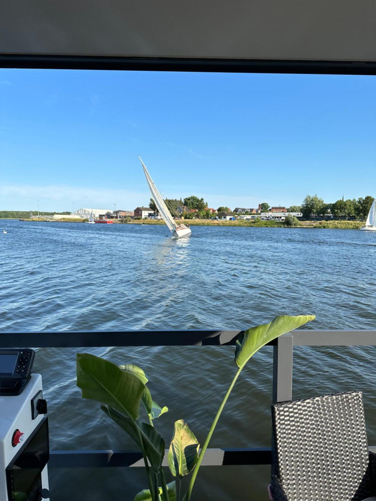 Apartament Premium Hausboot Trave Traum Lubeka Zewnętrze zdjęcie